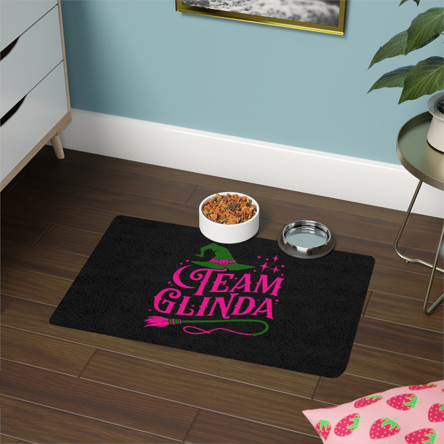 Team Glinda Pet Food Mat (12x18)